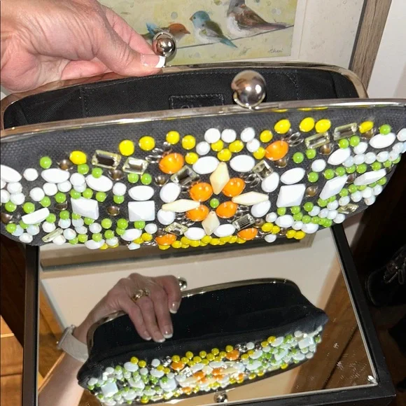 Chloe Black kiss lock Clutch with Colorful Beads - Picture 12 of 16